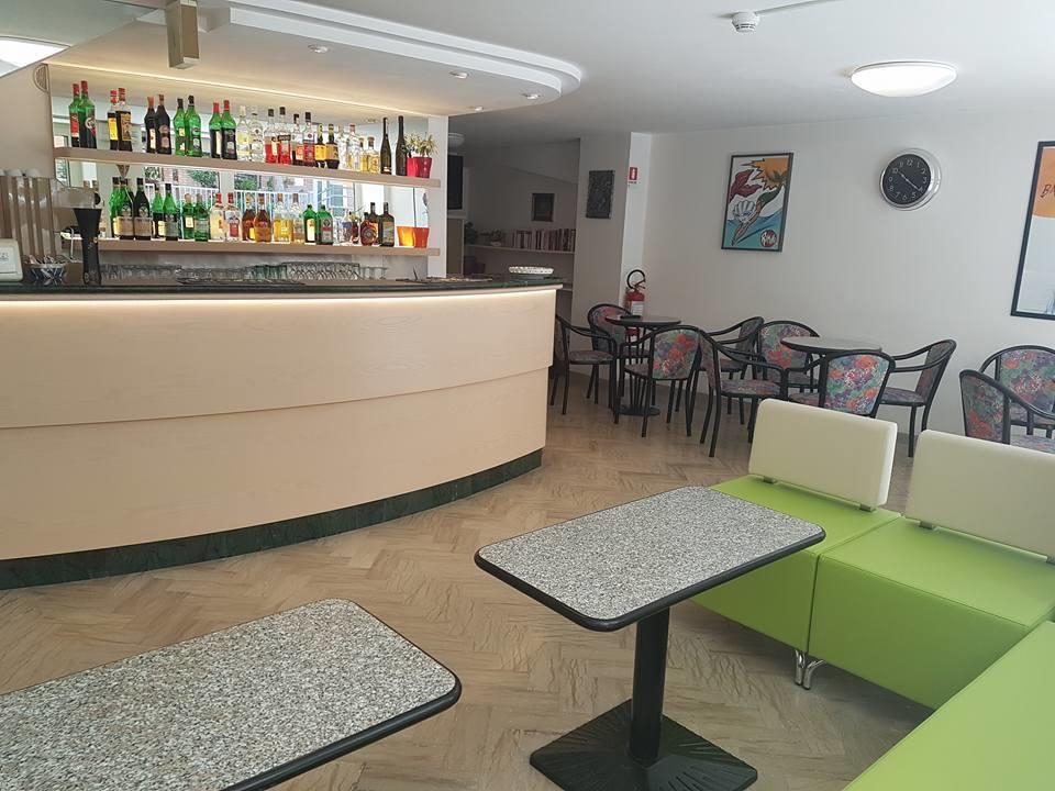 Hotel Tre Assi ريميني المظهر الخارجي الصورة