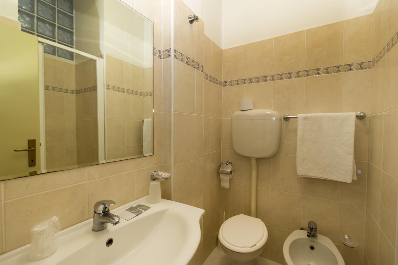 Hotel Tre Assi ريميني المظهر الخارجي الصورة