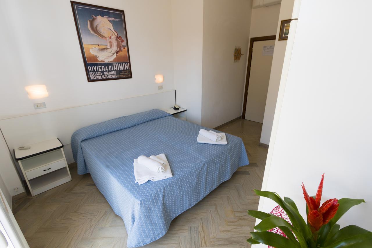 Hotel Tre Assi ريميني المظهر الخارجي الصورة